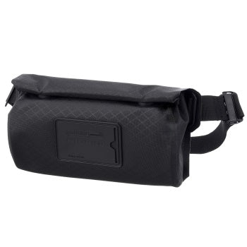 Schwarze ORTLIEB-Metrosphere Sling Bag mit wasserdichtem Design und verstellbarem Gurt.